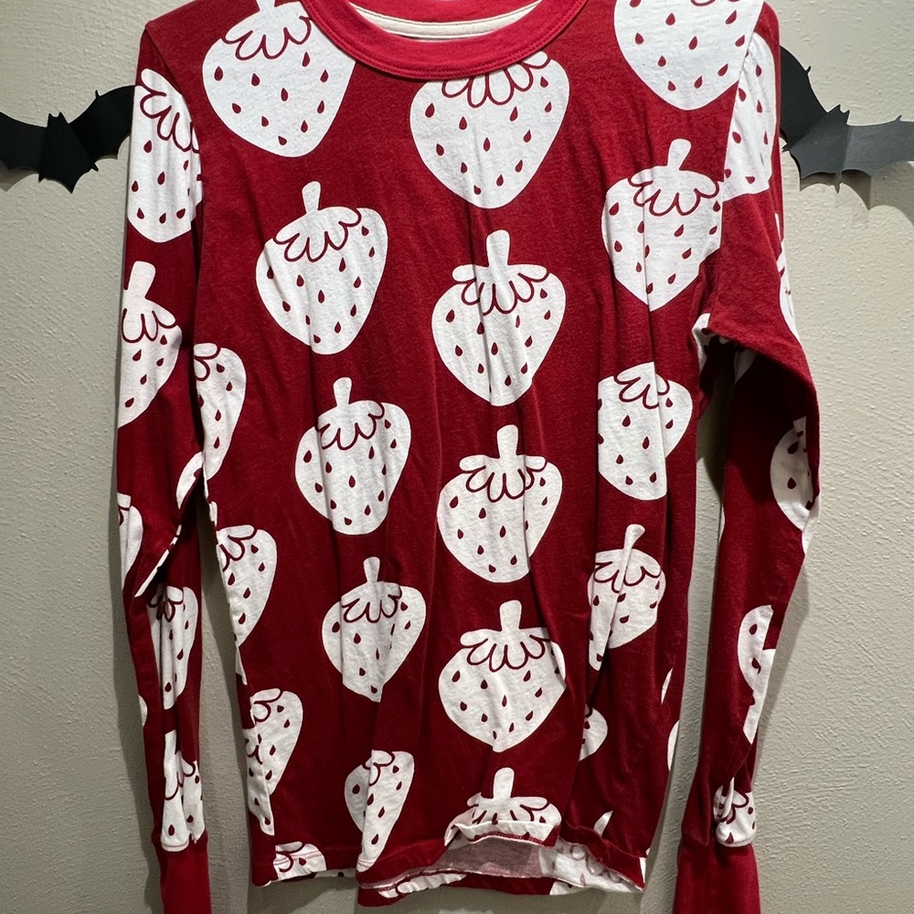 RARE Big Bud Press | Strawbaby Strawberry Long Sleeve Shirt | XS/S
